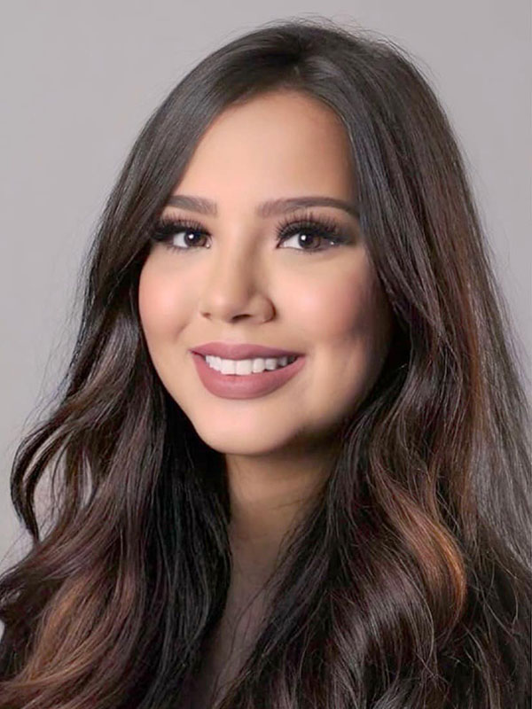 Headshot of San Marcos REALTOR® Betzy Cabajal